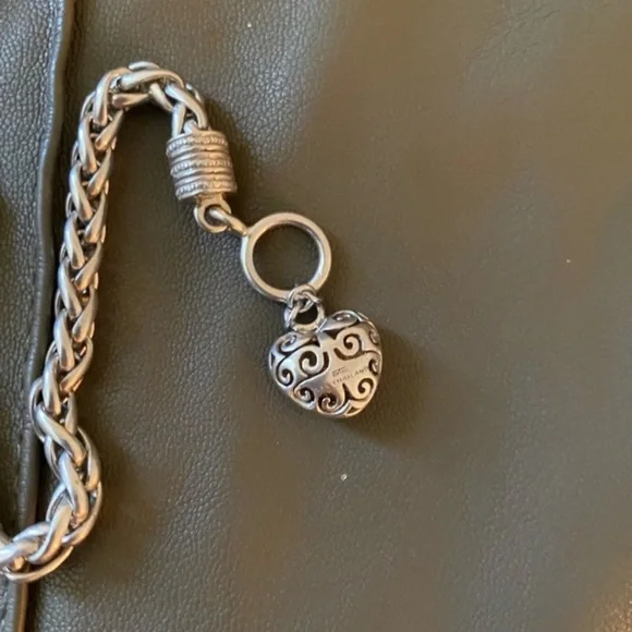 Authentic John Hardy Elegant Silver 925 Heart
Charm braided chain with necklace. - Picture 6 of 10